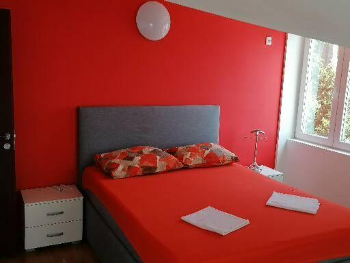 Apartments Iris Apartman *