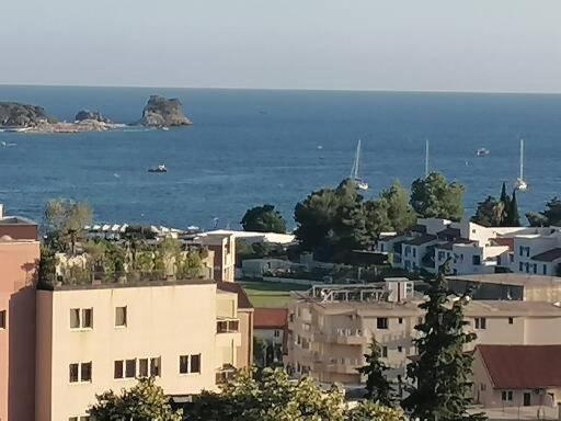 Apartments Iris * Budva