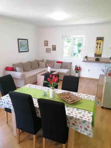 Apartments Iris Apartment Budva